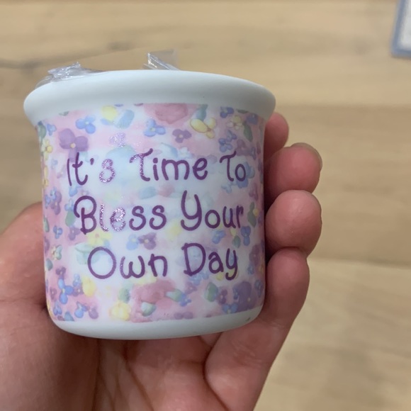 PRECIOUS MOMENTS CANDLE HOLDER - Picture 4 of 10